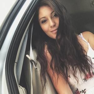 Meet your Posher, Cara